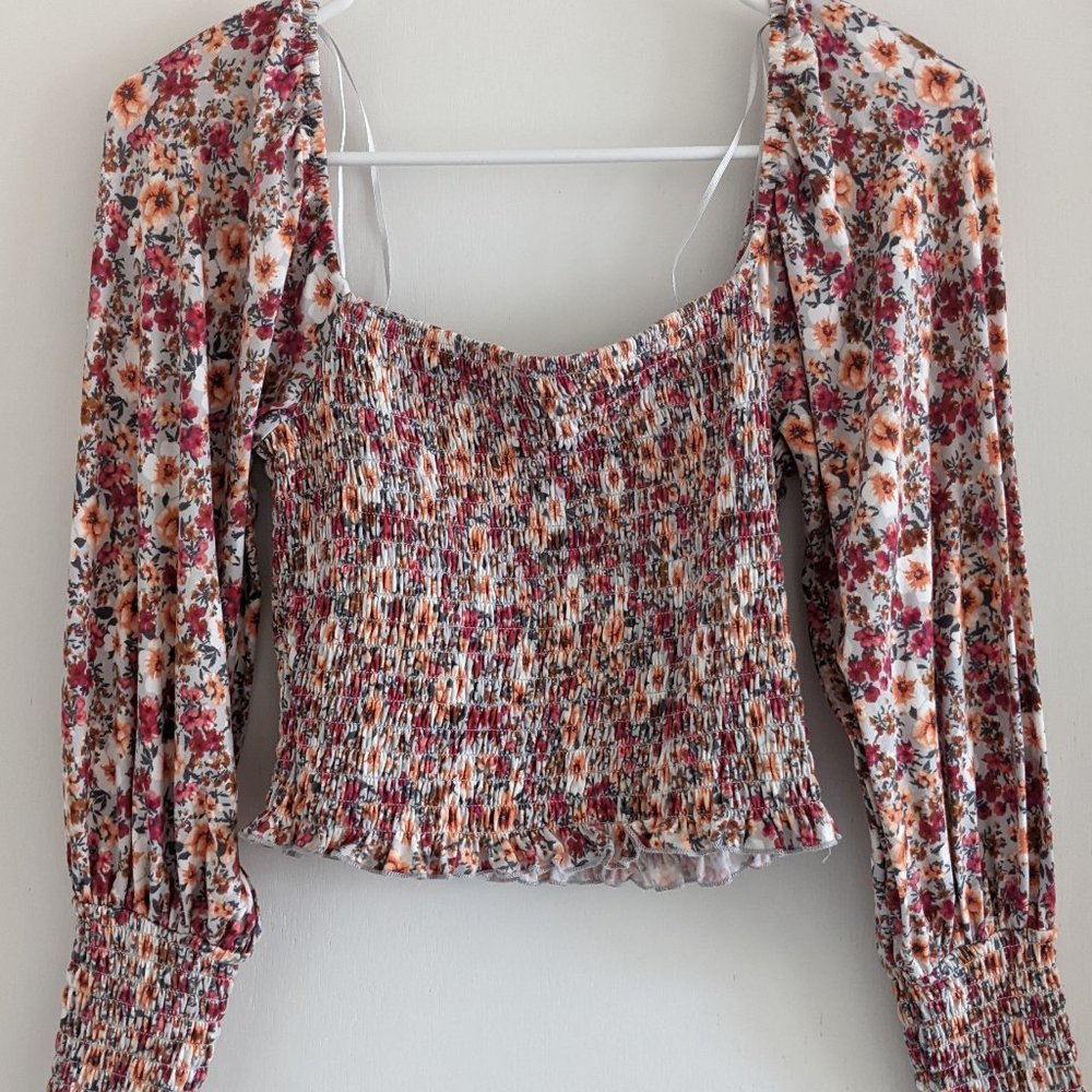 Floral cropped top